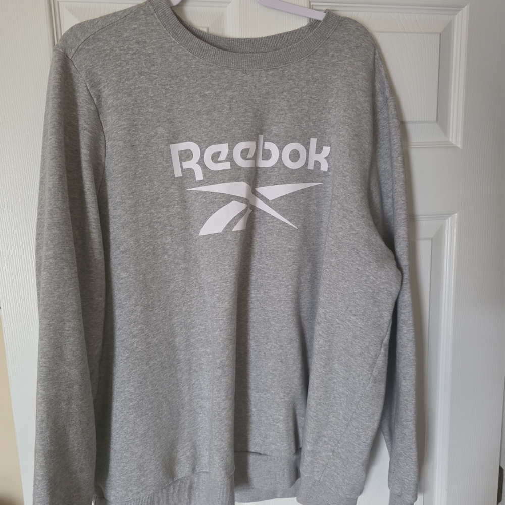 Reebok Men's Gray Crewneck Logo Sweater